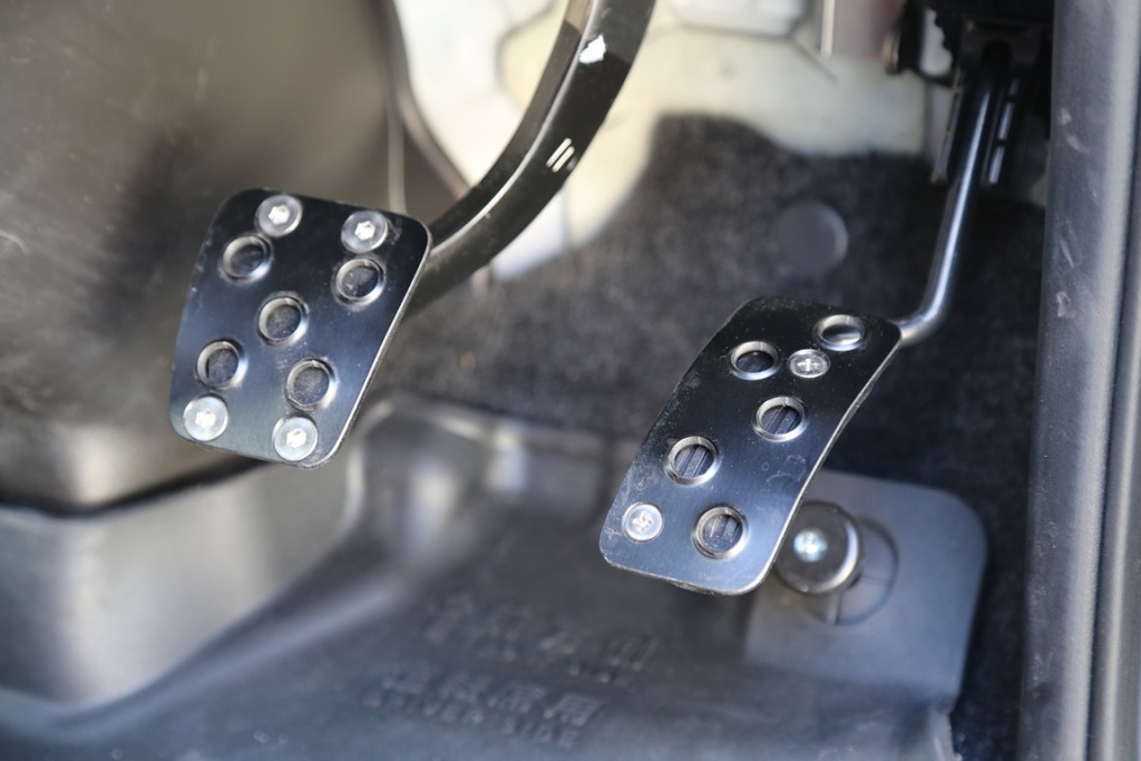 HIACEﾍﾟﾀﾞﾙ (9)