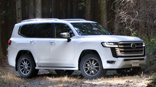 ホイール『TRIBE CROSS』に、ランドクルーザー300専用サイズを追加設定